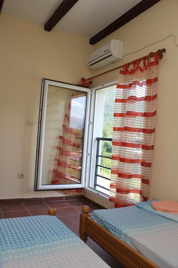 Apartments Bordo Τίβατ Δωμάτιο φωτογραφία
