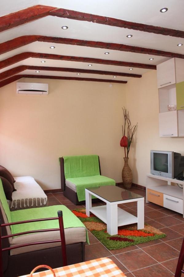 Apartments Bordo Τίβατ Δωμάτιο φωτογραφία